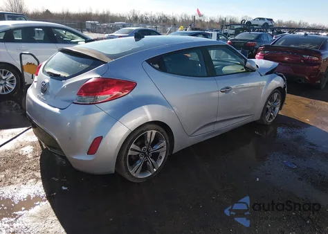 2012 Hyundai Veloster Base W/Black z USA, uszkodzony, nr VIN KMHTC6AD1CU032022